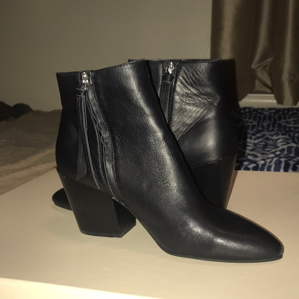 NWOB Black Leather Ankle Booties